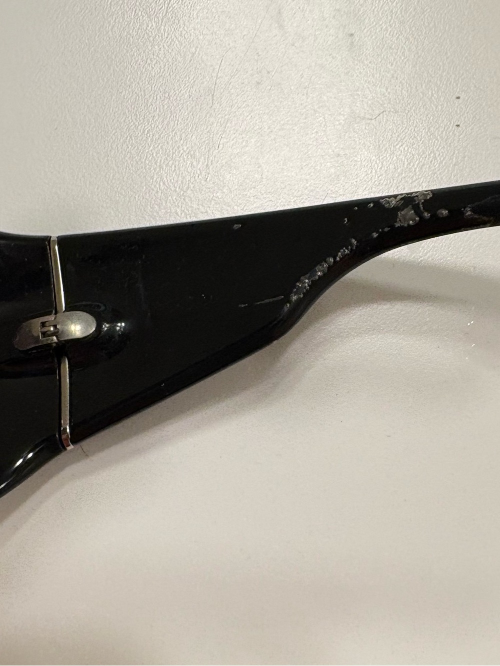 Dior Vintage Y2K Oversized Black Frame Sunglasses with Gradient Purple Lenses - Picture 5 of 8
